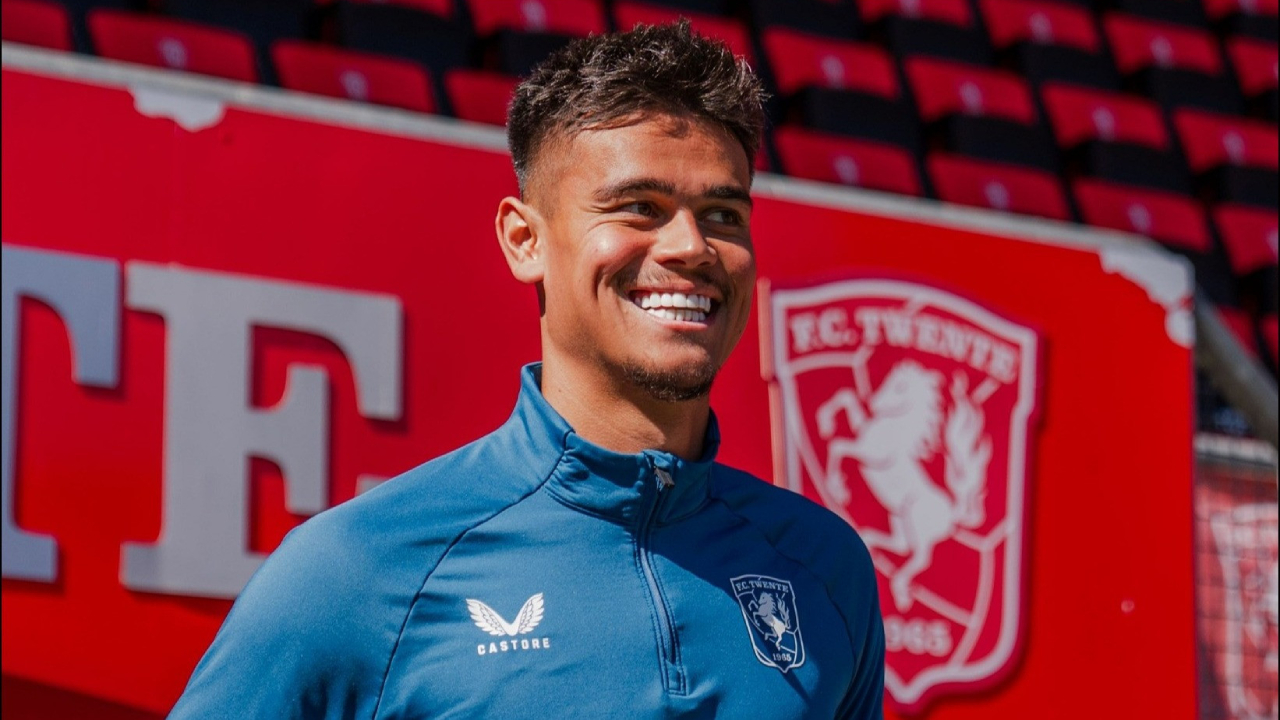 Mees Hilgers Transfer Rumors to Crystal Palace: Fact or Speculation?
