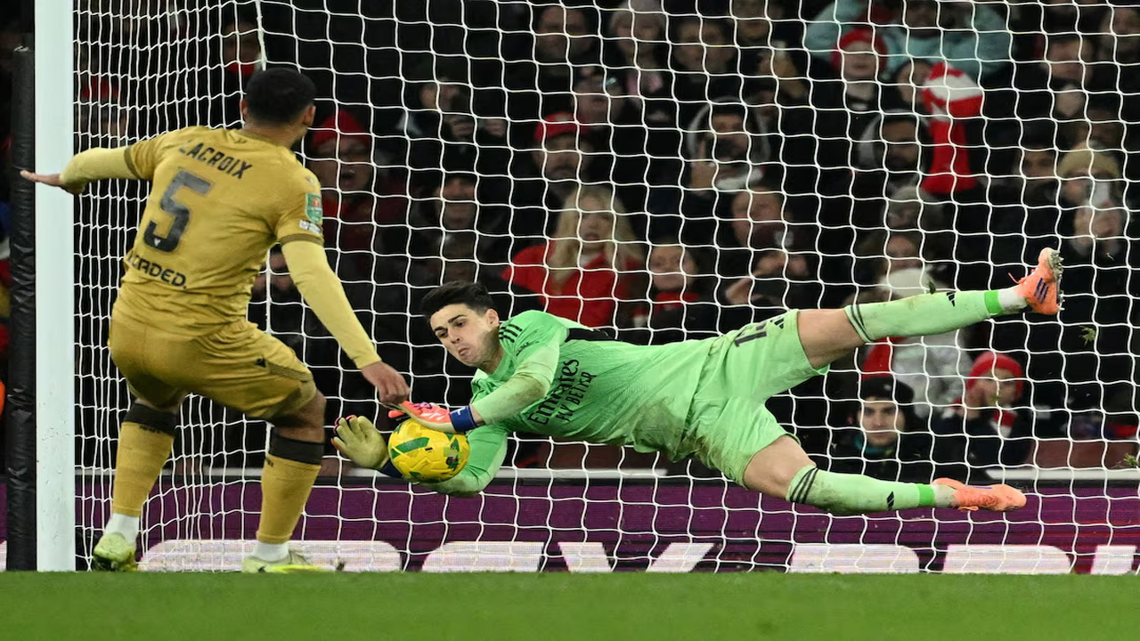 Arsenal Edge Crystal Palace on Penalties to Reach Carabao Cup Semifinals