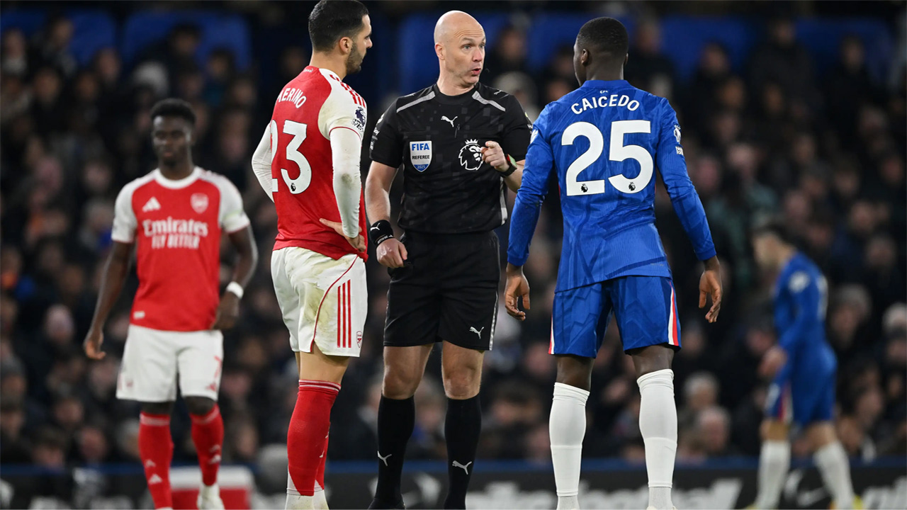 Moises Caicedo’s Red Card Sparks Controversy in Fiery Chelsea vs Arsenal Derby