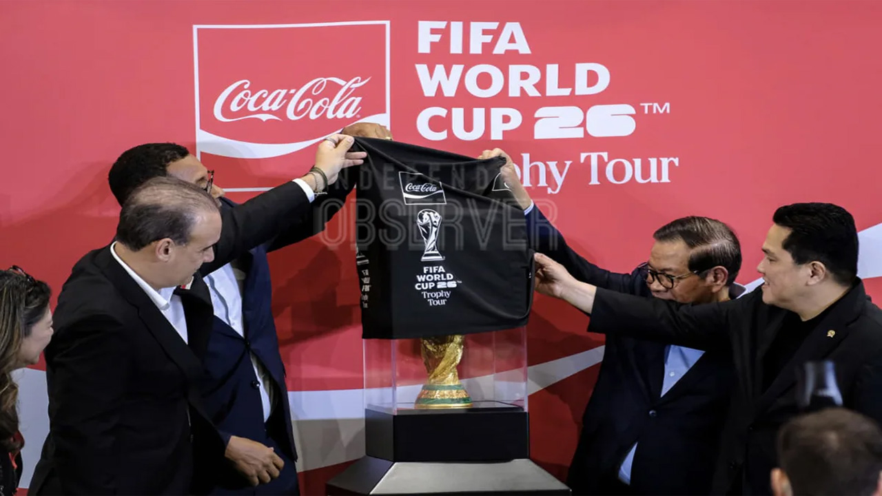 FIFA World Cup Trophy Unveiled in Jakarta by Brazilian Legend Gilberto Silva