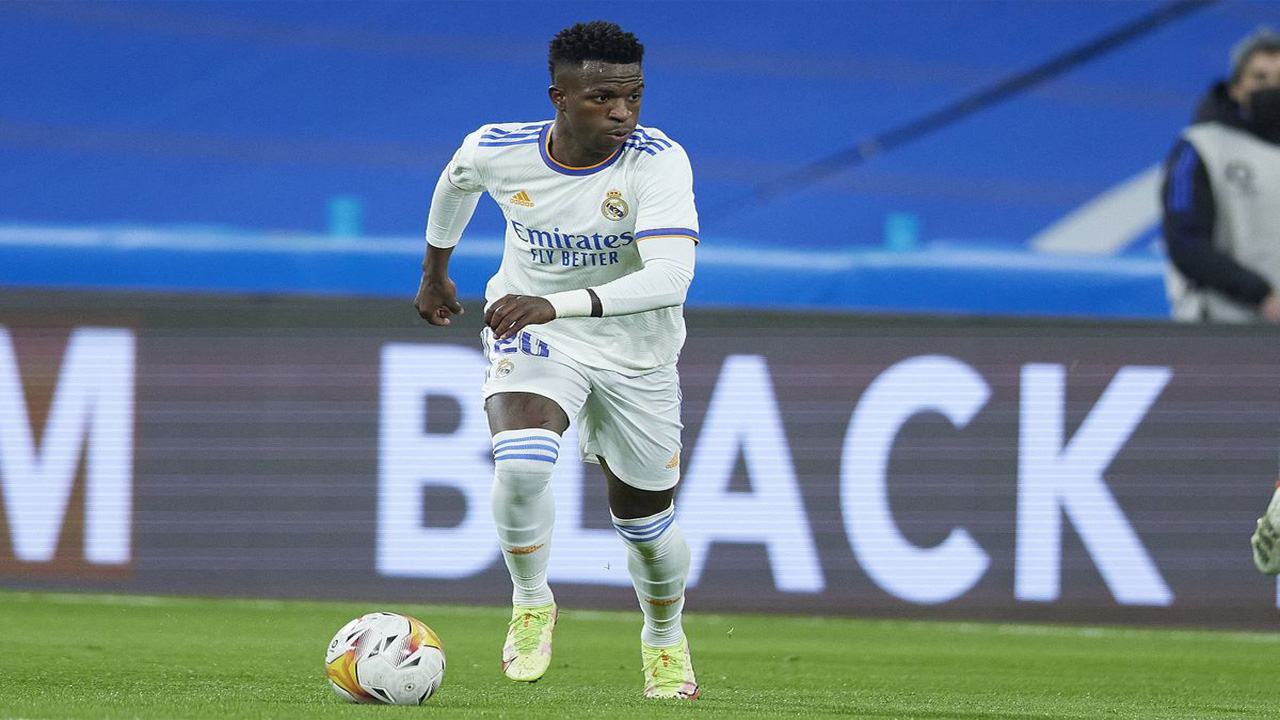 Vinicius Junior Secures Real Madrid Victory Against Sevilla in Tight La Liga Clash